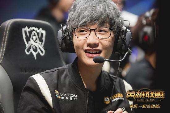 小守挡拆 小守挡拆